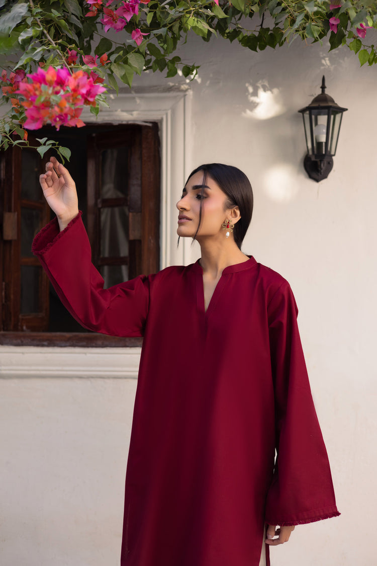 Playful Hearts – Solid Kurta with Printed Trousers