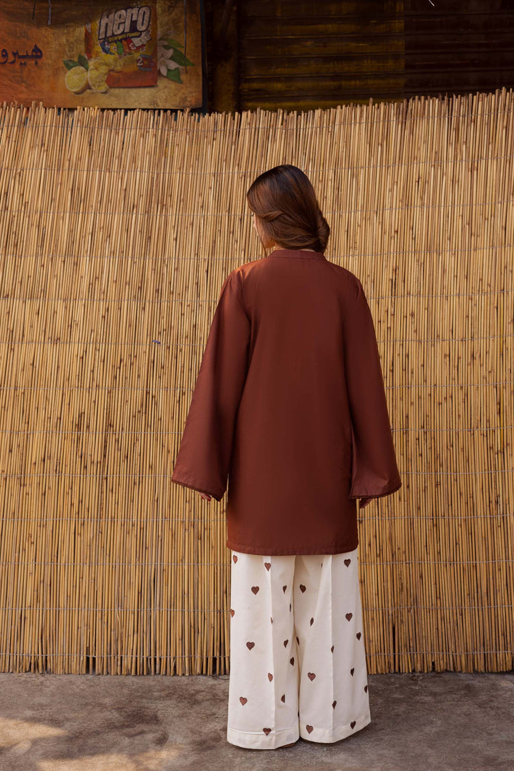 Playful Hearts – Solid Kurta with Printed Trousers