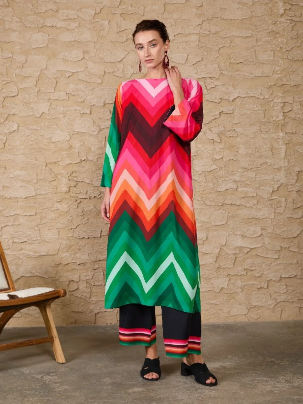Rang Mehal – Vibrant Chevron Kurta - Trouser